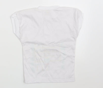 Preworn Boys White   Basic T-Shirt Size 4 Years