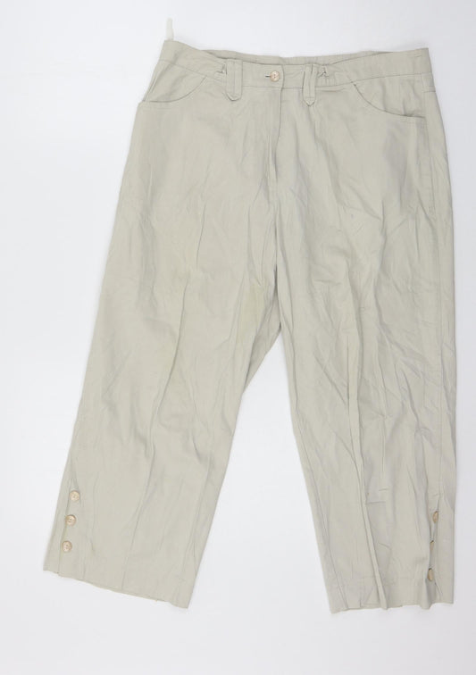 Womens UK Size 32 in Preworn Regular Fit Cropped Green Trousers