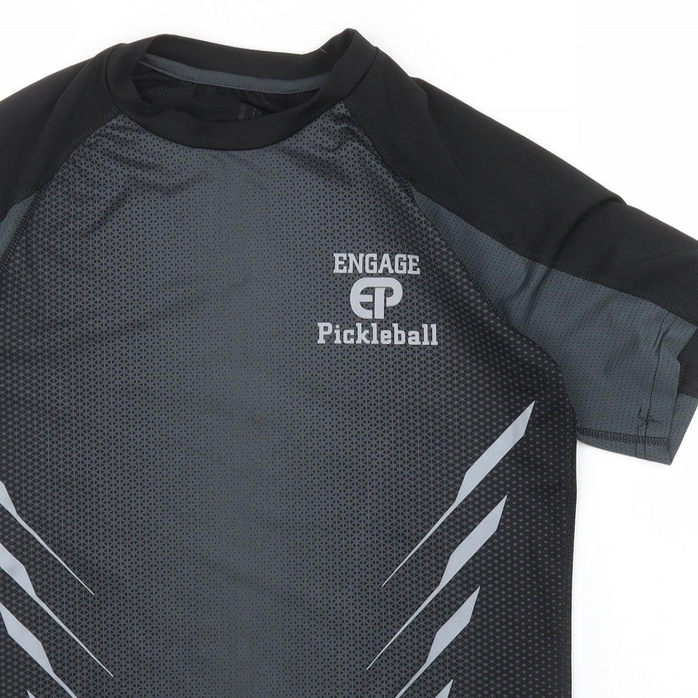 Russell Mens Black    T-Shirt Size S