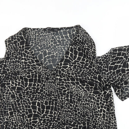 Capsule Womens Black Animal Print  Basic Blouse Size 12  - Giraffe print