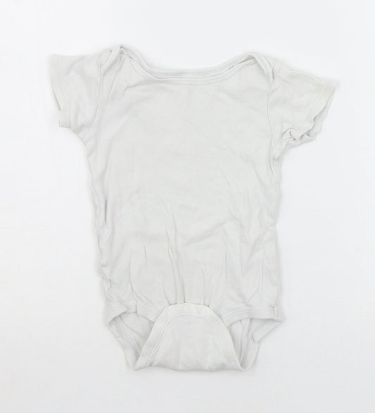 TU Baby White   Babygrow One-Piece Size 18-24 Months