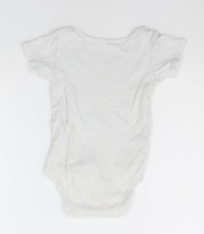 TU Baby White   Babygrow One-Piece Size 18-24 Months