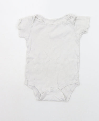 TU Baby White   Babygrow One-Piece Size 18-24 Months