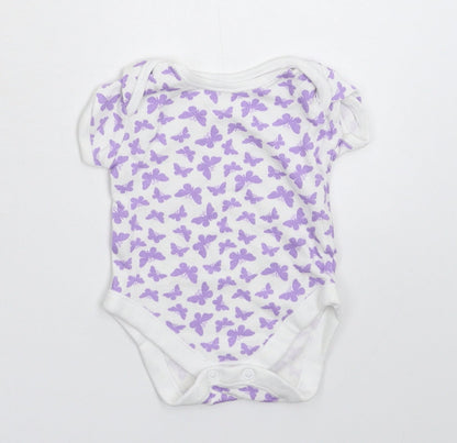 George Baby White   Babygrow One-Piece Size Newborn