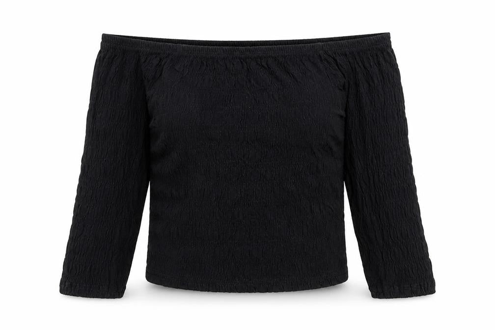 Front view of 915 Generation girls’ black cropped t-shirt, size 10-11, years