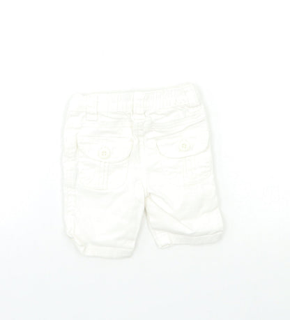 Earlydays Baby White  Damask Capri Jeans Size 3-6 Months