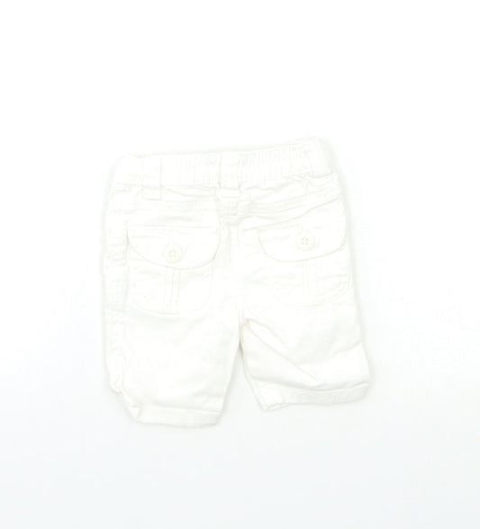 Earlydays Baby White  Damask Capri Jeans Size 3-6 Months