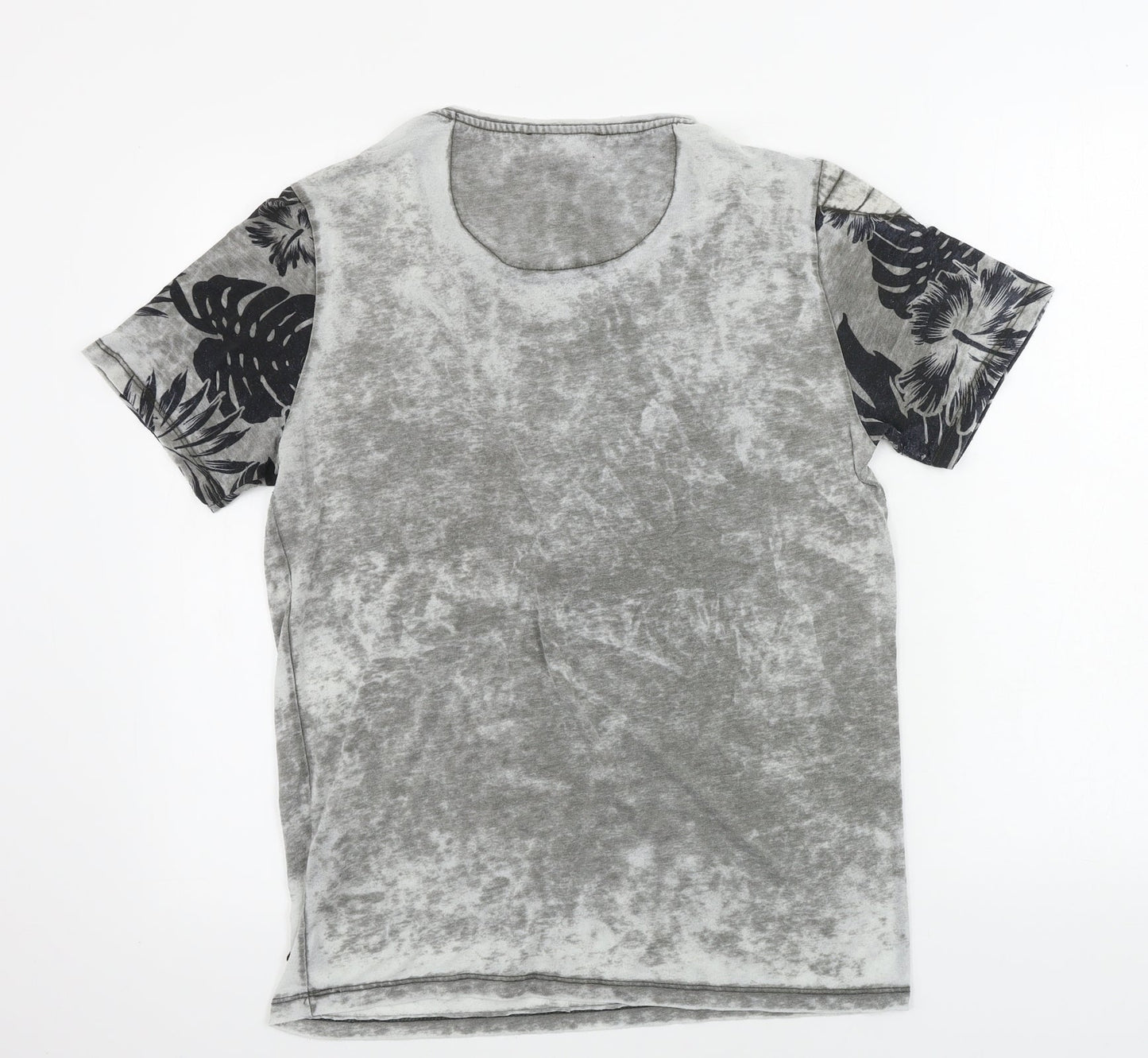 Rusty Neal Womens Grey Houndstooth  Basic T-Shirt Size M
