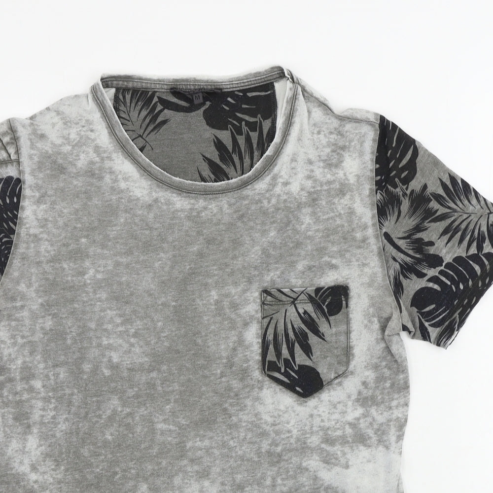 Rusty Neal Womens Grey Houndstooth  Basic T-Shirt Size M