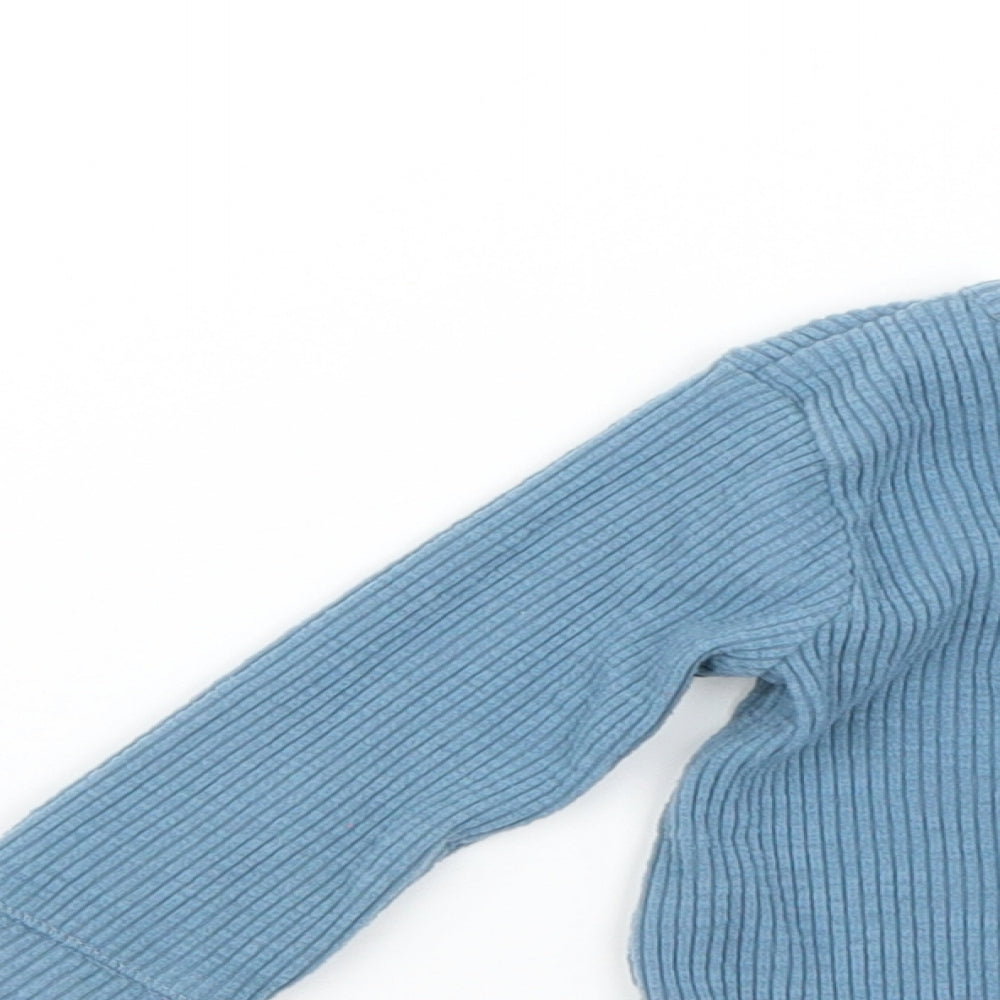 Close-up detail of George Baby Blue Basic T-Shirt, size 6-9, Months