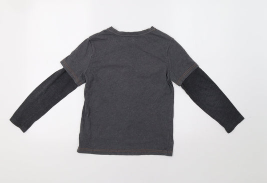 F&F Boys Grey Geometric  Basic T-Shirt Size 9-10 Years