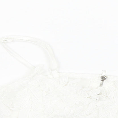 Missguided Womens White Floral  Cropped Tank Size 4