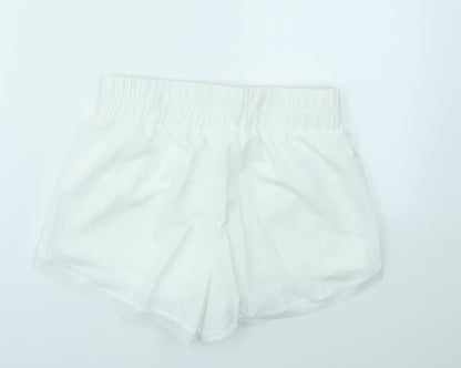 Womens UK Size M Preworn Regular Fit Cut-Off Shorts