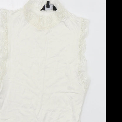 Womens UK Size 8 New Look White Basic T-Shirt