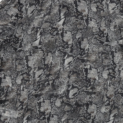 Cotton Traders  Womens Grey Animal Print  Basic Button-Up Size 12