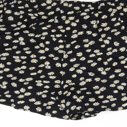 NEXT Girls Black Floral  Hot Pants Shorts Size 10 Years