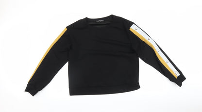 Front view of Cameo Rose women’s black pullover sweatshirt, size M