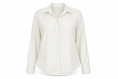 Front view of Henbury women’s white basic button-up, size 2XL