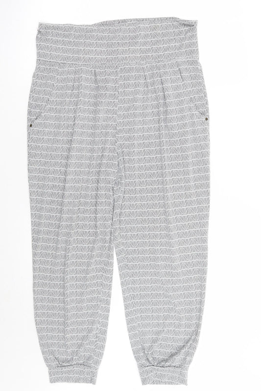 ESMARA Womens White Geometric  Trousers  Size 14 L25 in