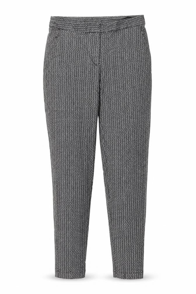 Front view of New Look women’s black trousers, size UK 10, 24-inch leg