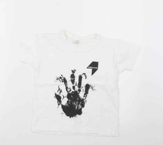 Stars & Stripes Boys White   Basic T-Shirt Size 5-6 Years