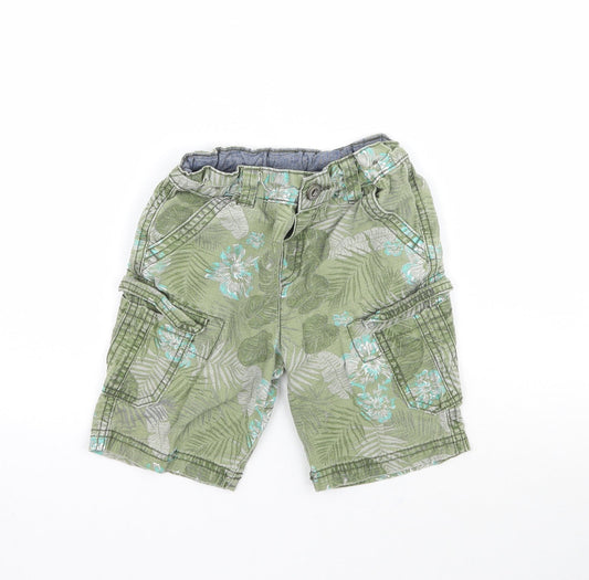 Nutmeg Boys Green Floral  Bermuda Shorts Size 5-6 Years
