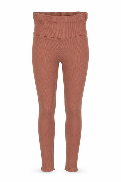 Front view of Boohoo women’s pink capri leggings, size UK 8, 23-inch leg