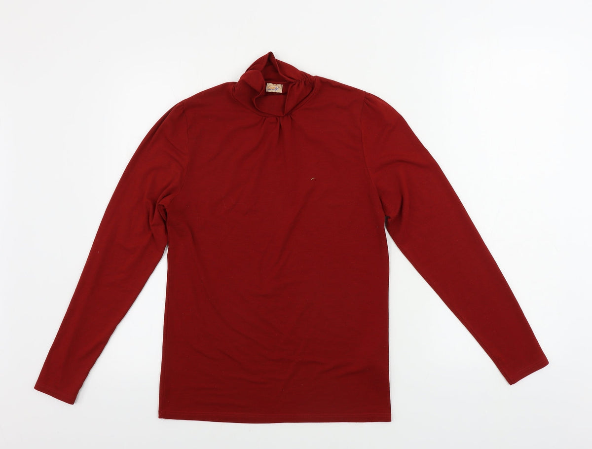 Additional front view of CLIMATYL women’s red basic t-shirt, size M