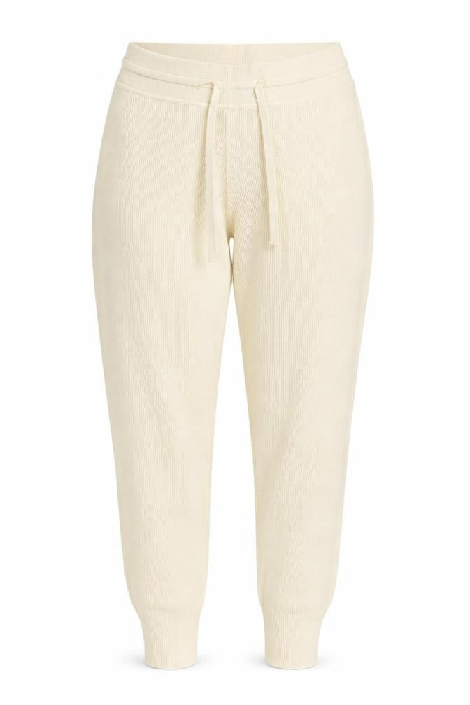 Front view of Boohoo women’s yellow capri trousers, size S, 29.5-inch leg