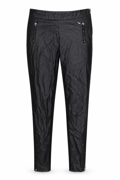Front view of New Look women’s black trousers, size UK 10, 29-inch leg