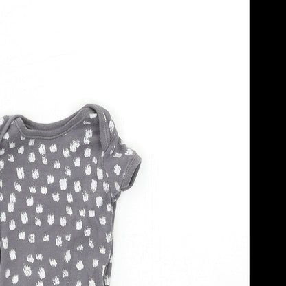 George Baby Grey   Babygrow One-Piece Size Newborn