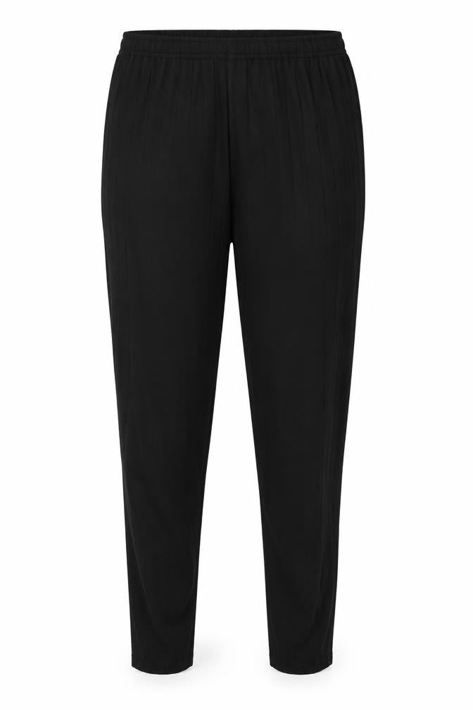 Front view of Boohoo women’s black trousers, size UK 16, 24-inch leg