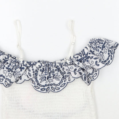 Womens UK Size S Forever21 White Cropped T-Shirt