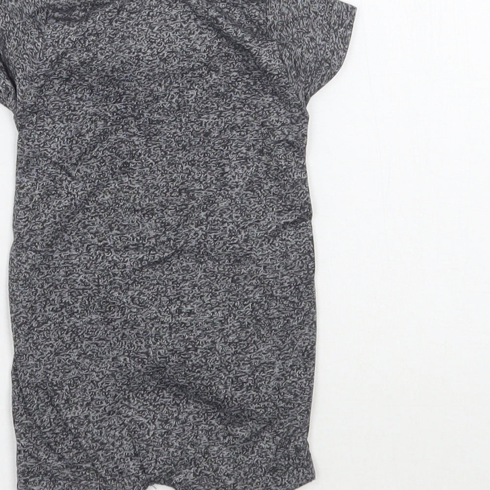 Primark Baby Grey   Babygrow One-Piece Size Newborn