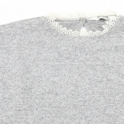 Close-up detail of Dorothy Perkins women’s grey jumper, size UK 12