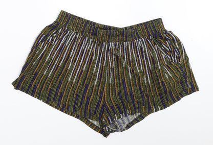 H&M Womens Green   Hot Pants Shorts Size M