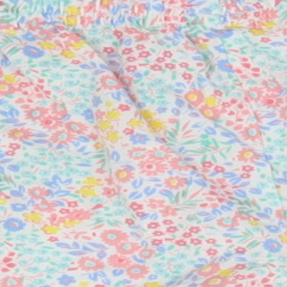 John Lewis Girls White Floral  Dungaree Shorts Shorts Size 4 Years