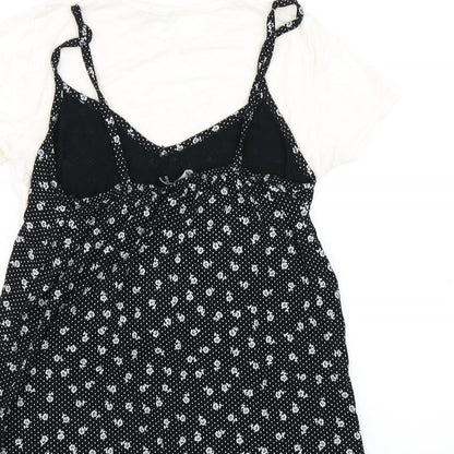 Boohoo Womens Black Floral  Basic T-Shirt Size 8