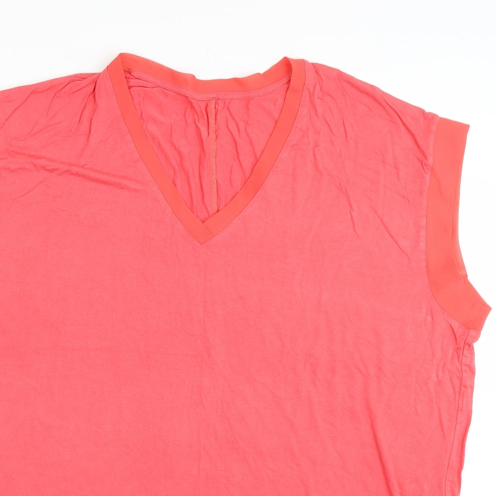 Avon Womens Pink   Basic T-Shirt Size 24