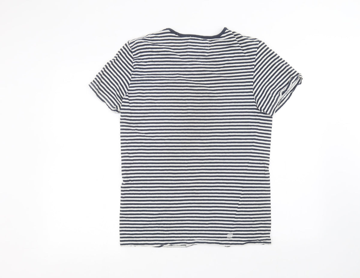 Back view of casual friday women’s white striped basic t-shirt, size M