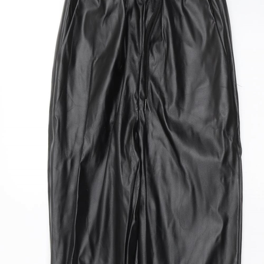 Womens UK Size 6 Missguided Regular Fit  Black Trousers