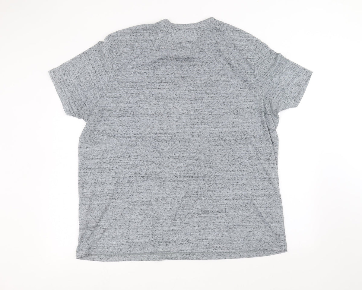 Back view of Very girls’ grey basic t-shirt, size 3XL