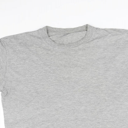 Close-up detail of SLEEPWEAR ESSENTIALS men’s grey solid pyjama top, size M