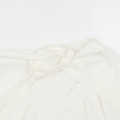 I SAW IT FIRST Womens White   Paperbag Shorts Size 8