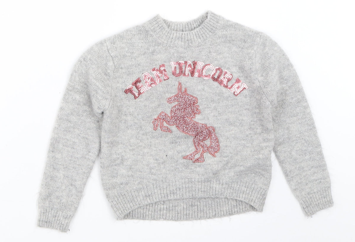 Front view of Primark girls’ grey jumper, size 7-8, years