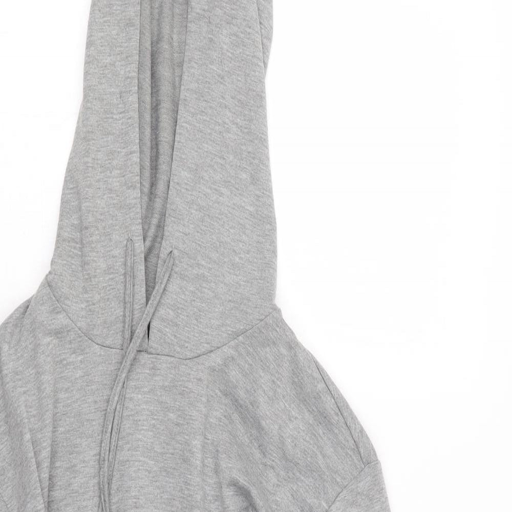 Close-up detail of Zaful women’s grey pullover hoodie, size UK 8