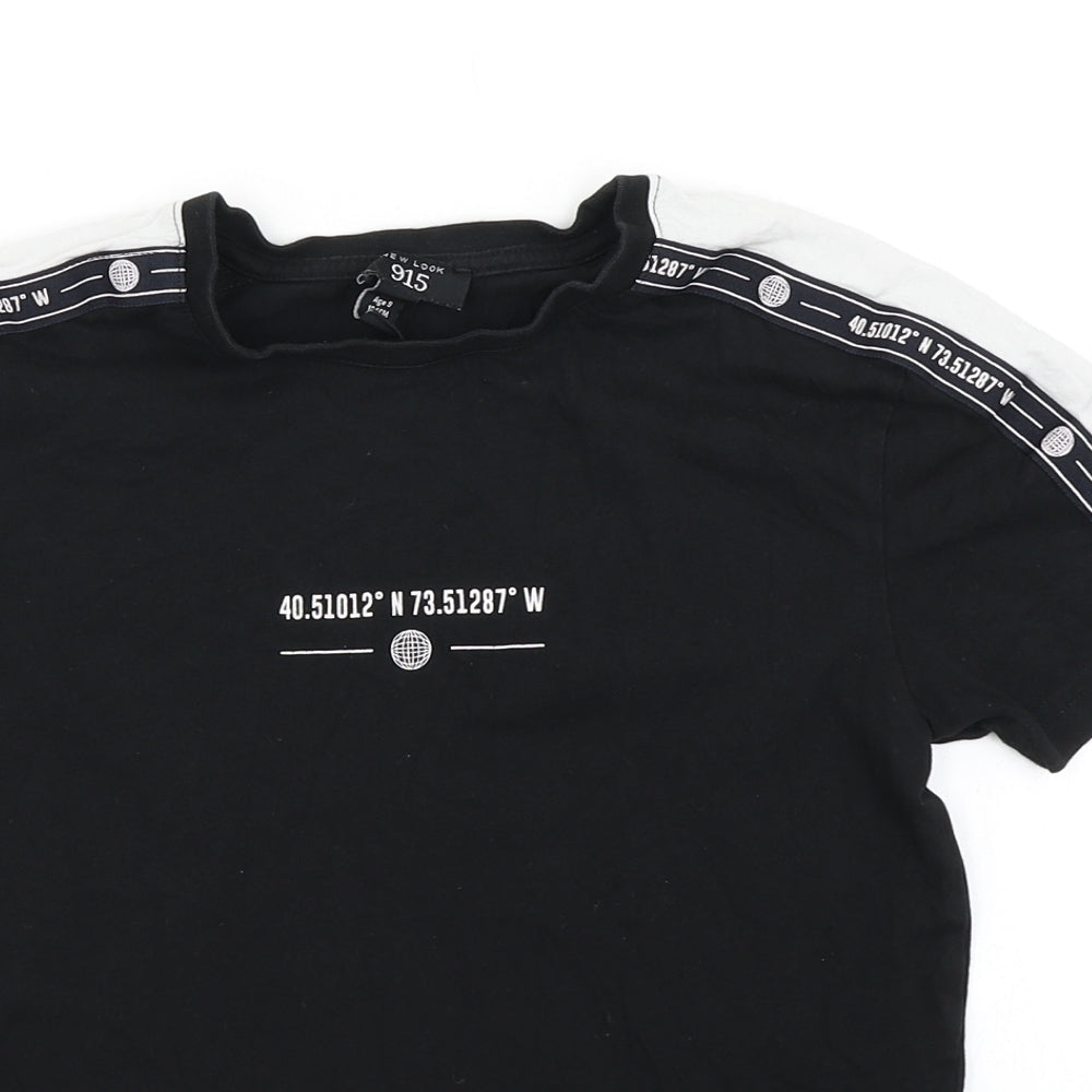 Close-up detail of 915 Generation boys’ black basic t-shirt, size 9, years