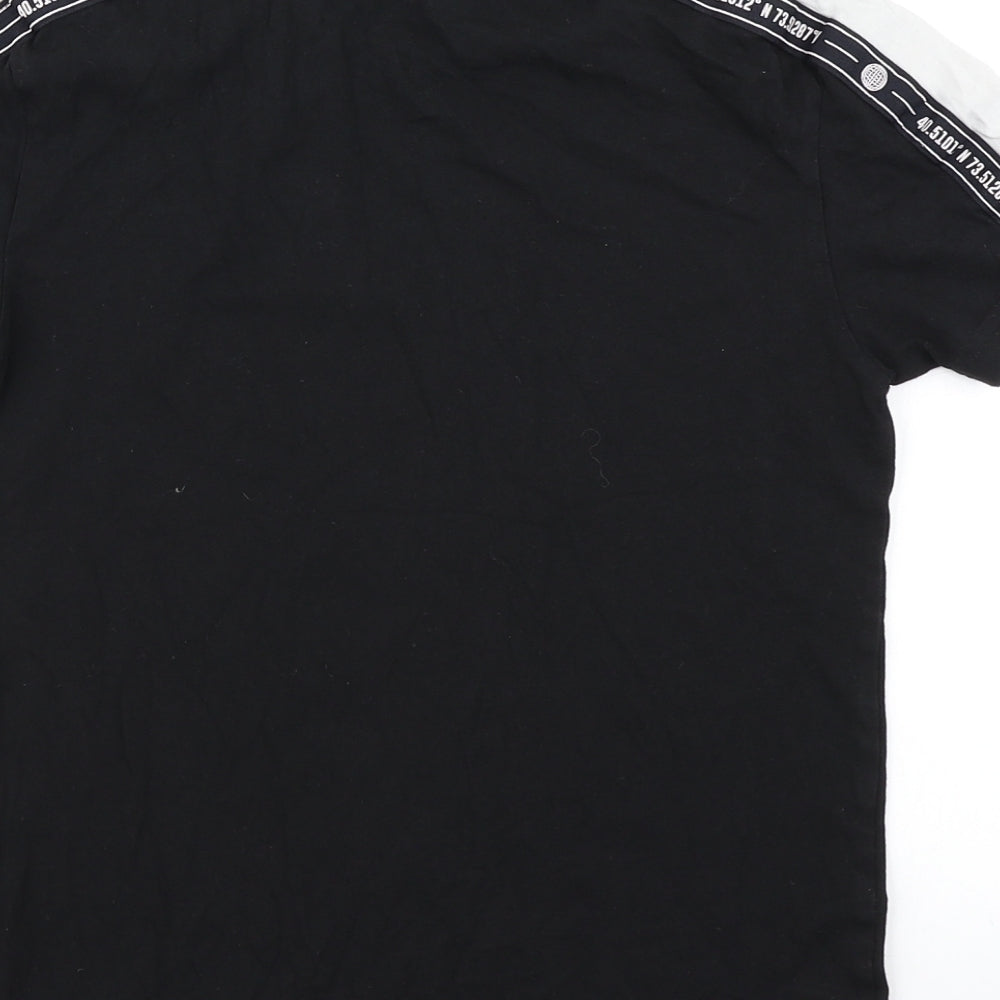 Brand and care label for 915 Generation boys’ black basic t-shirt, size 9, years