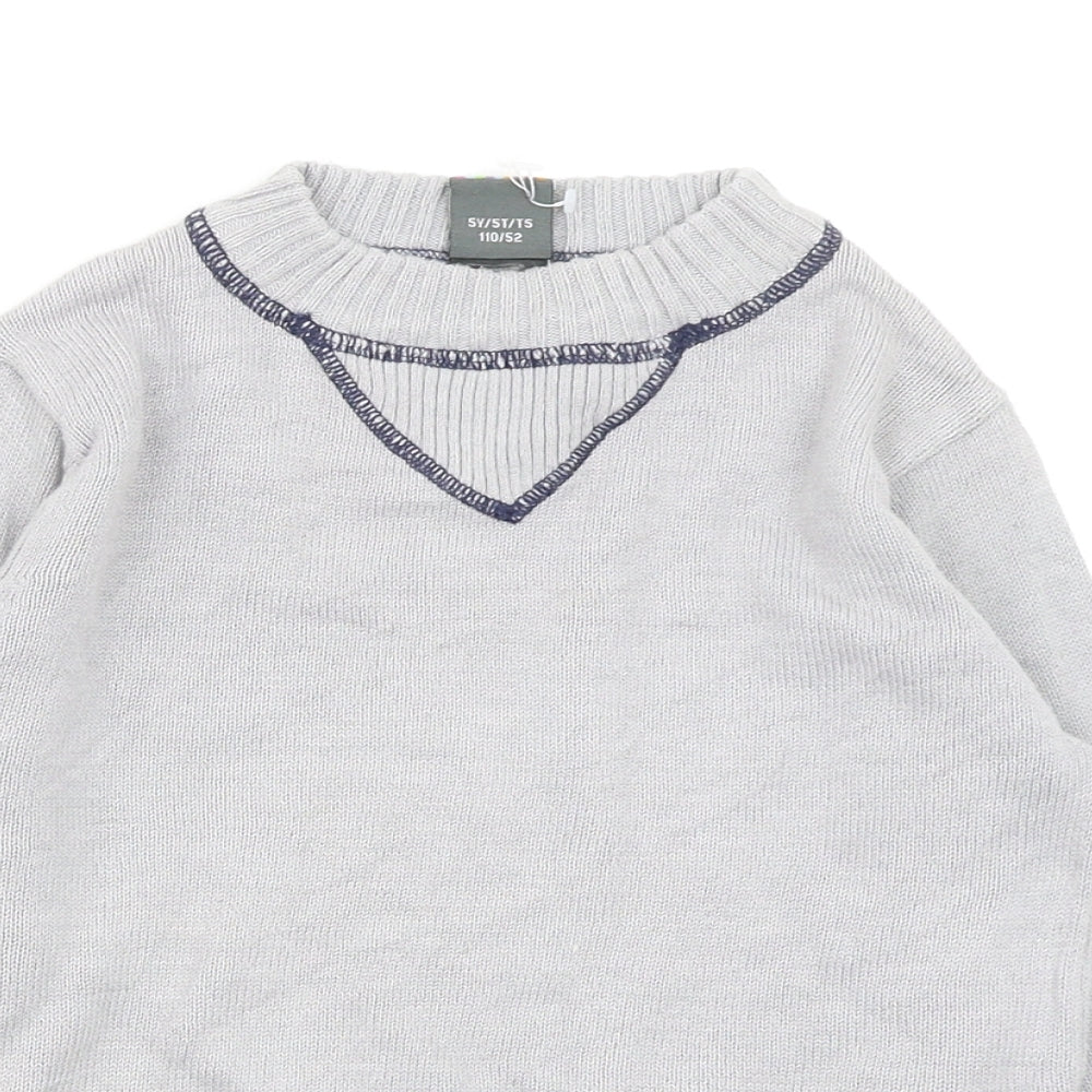 Close-up detail of CDRL boys’ grey jumper, size 5, years