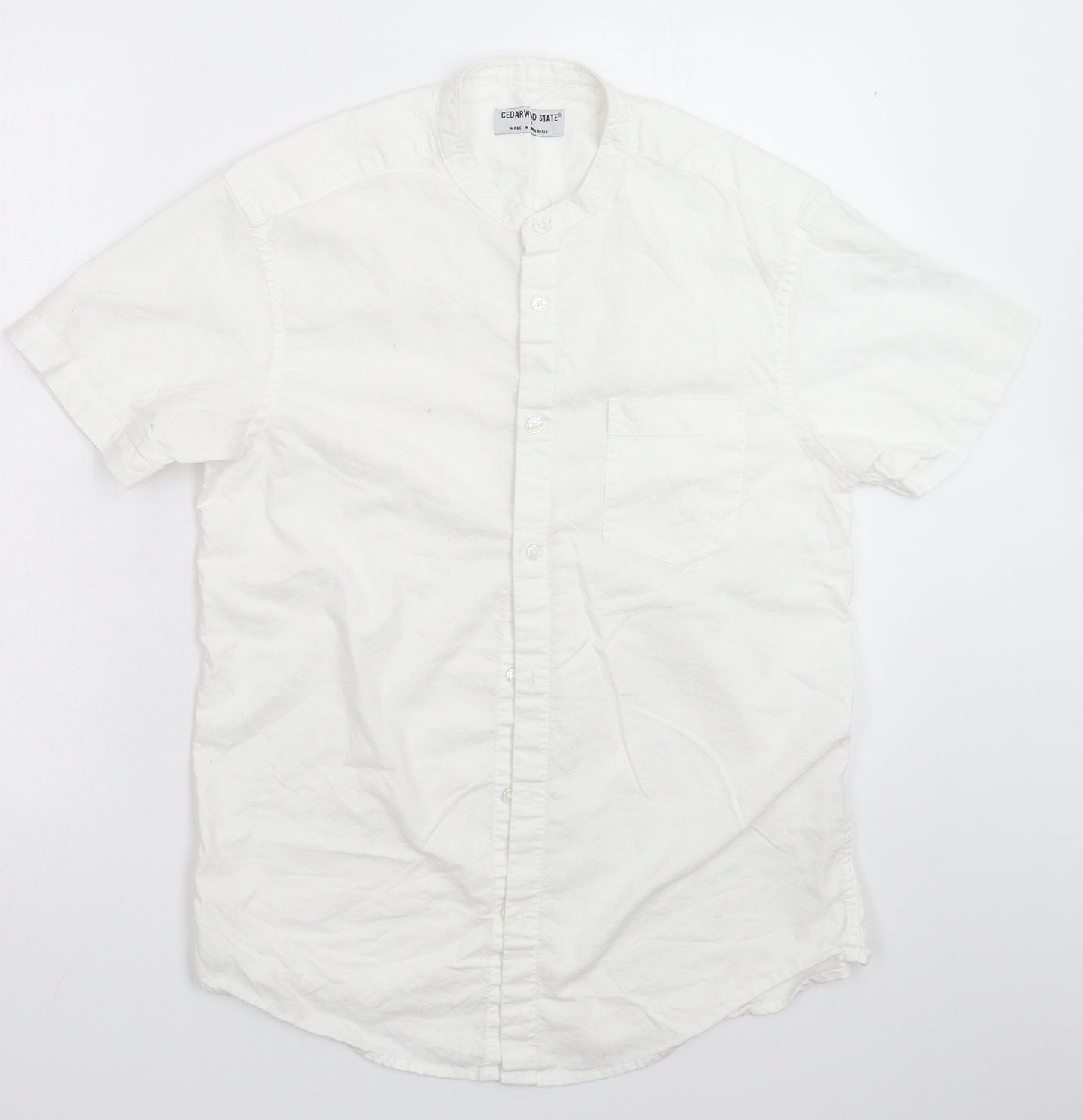 Mens UK Size M Cedar Wood State White  Button-Up Short Sleeve Casual Shirt